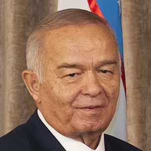 Fiche de la star Islam Karimov