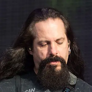 Fiche de la star John Petrucci